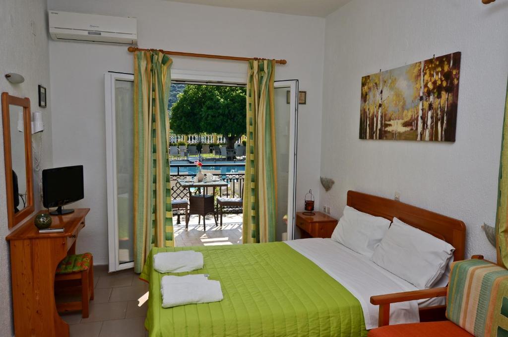 Pegasus Apartments สตาฟิลอส ภายนอก รูปภาพ
