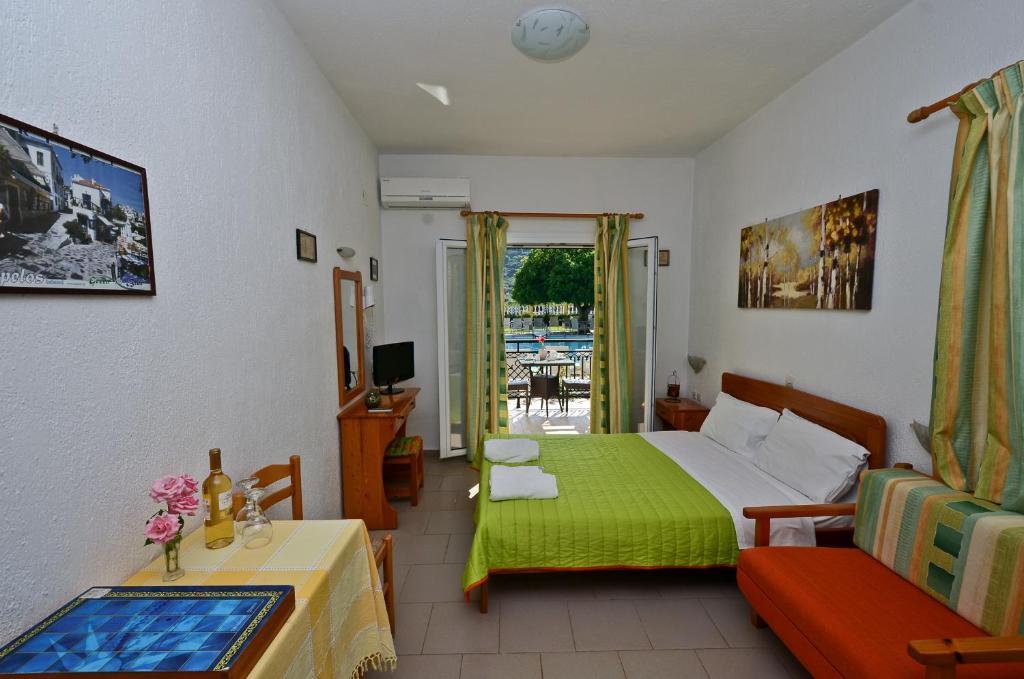 Pegasus Apartments สตาฟิลอส ภายนอก รูปภาพ