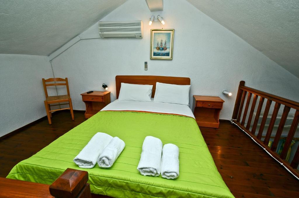 Pegasus Apartments สตาฟิลอส ภายนอก รูปภาพ